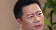 亚洲喷奶水中文字幕电影